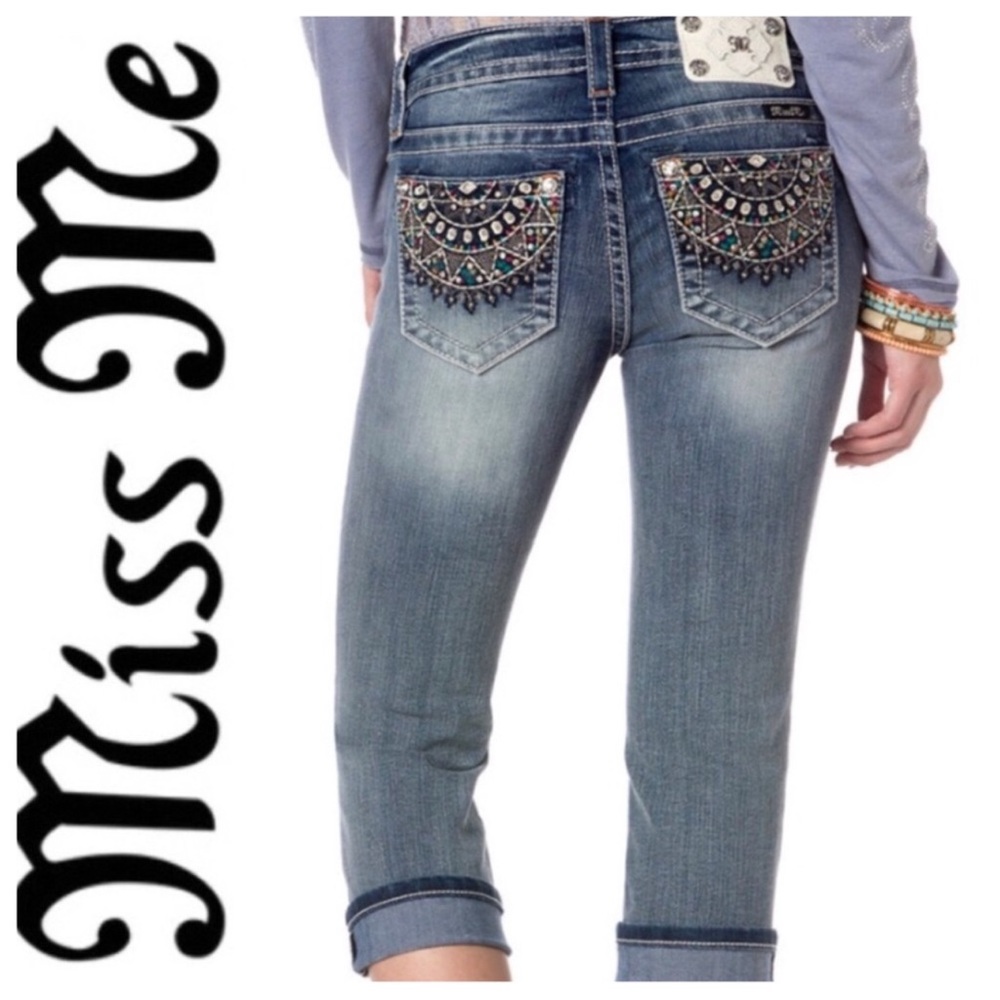 MISS ME “MID-RISE CUFFED CAPRI” EMBELLISHED JEANS Size 25 VG/EXCELLENT CONDITION